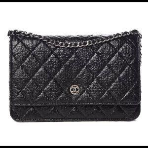 AUTHENTIC CHANEL WALLET ON CHAIN